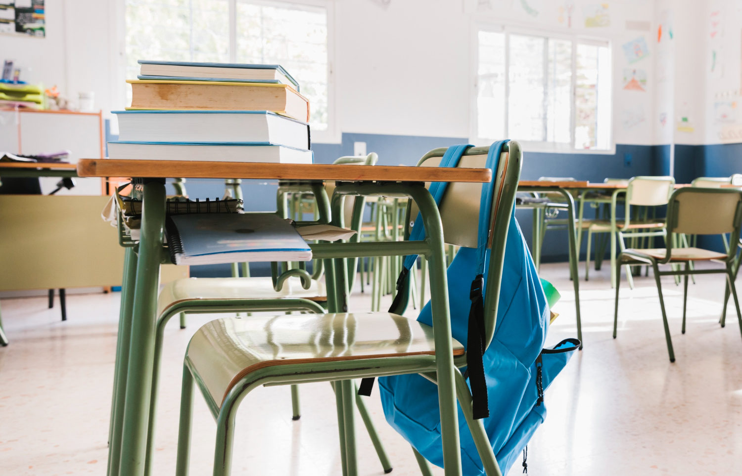 合約 教師 離職 通知 期 (99) 사진