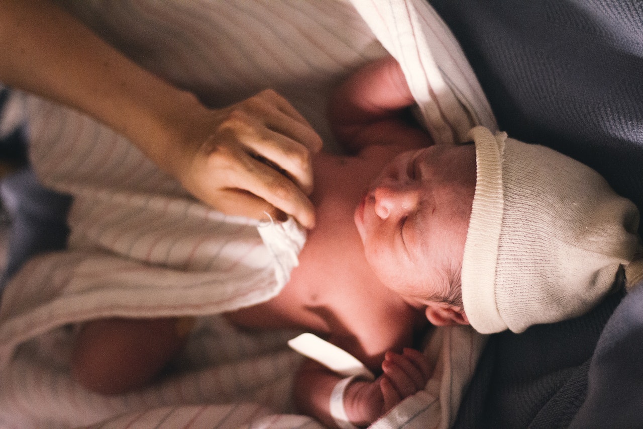初生嬰兒臍帶護理