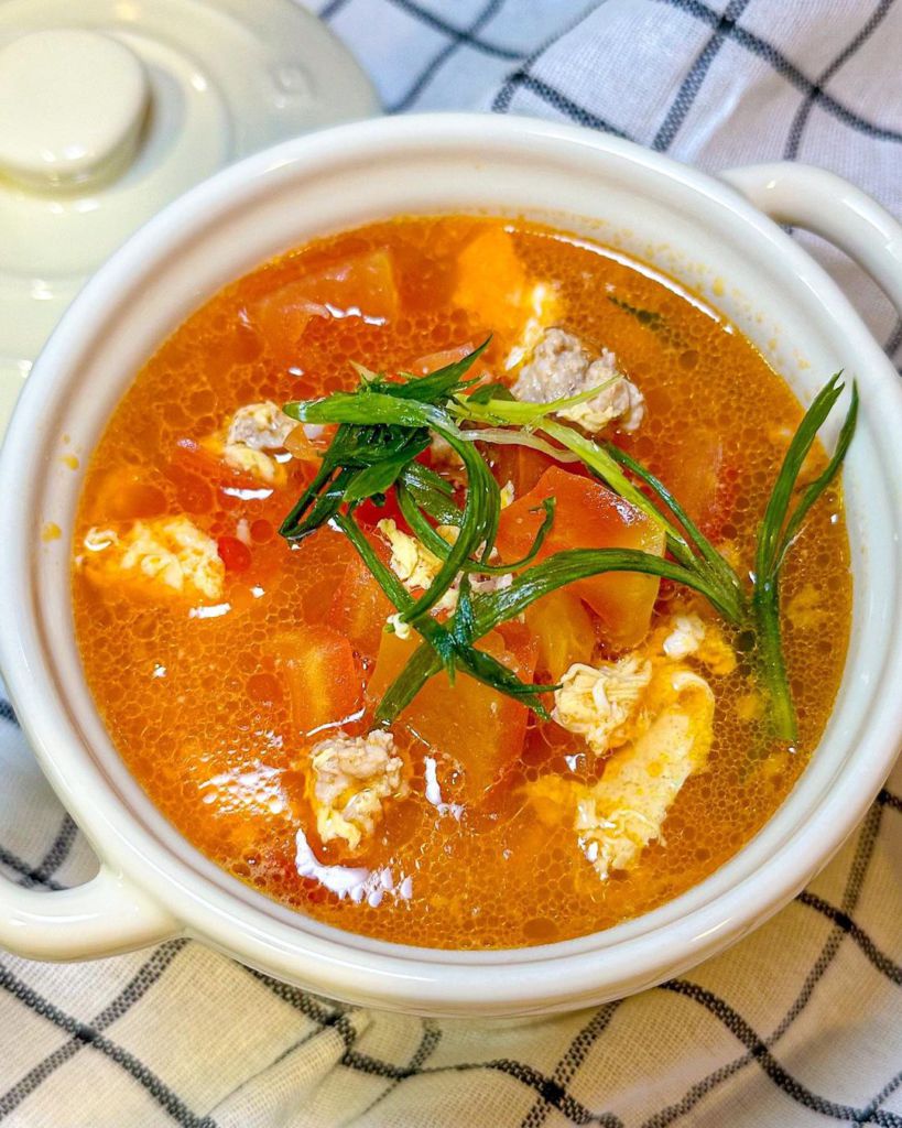 家常滾湯食譜8款:豚肉味噌湯/海帶牛肉湯/粟米魚肚羮 最快10分鐘飲得 - 分享媽